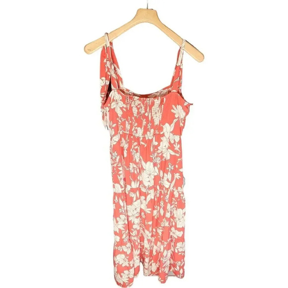 Social Standard by Sanctuary Women's Coral & White Tropical Floral Smocked Dress - Picture 10 of 12